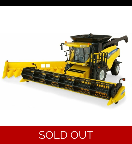 ERTL New Holland CR8090 Combine 1:32 Scale Diecast